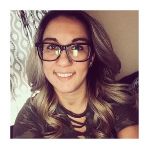 Meet your Posher, Jessica